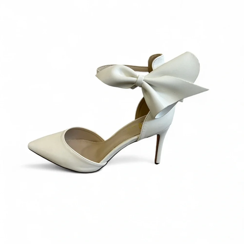 New With Box and Tags Lulus Lizaa White Bow Ankle Strap Pumps Size 7.5 - Picture 4 of 15